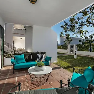  Apartment New And Stylish 1 Bedroom By Hard Rock Rdr310 Spain